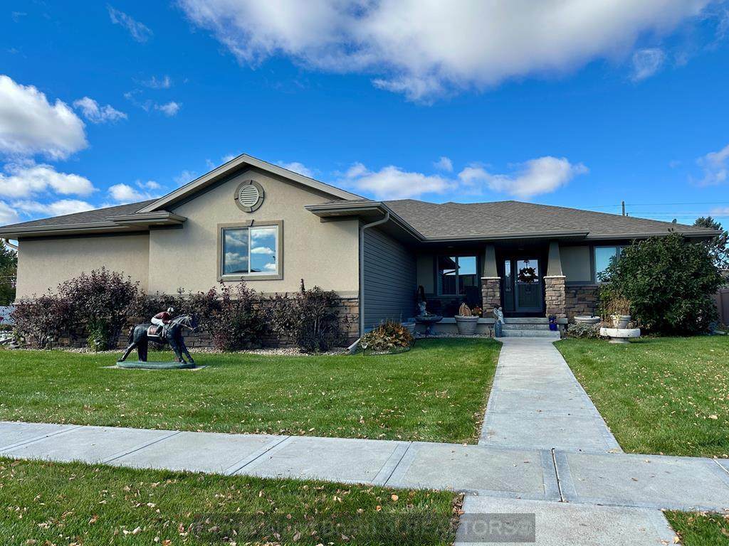 1604 Meadow Rd - Photo 1