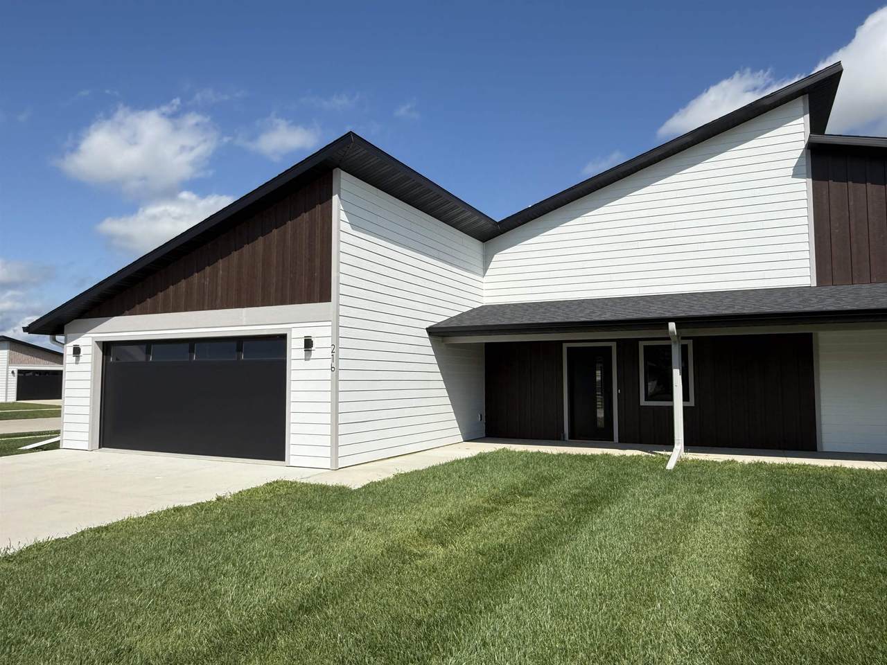 216 34th Avenue - Photo 1