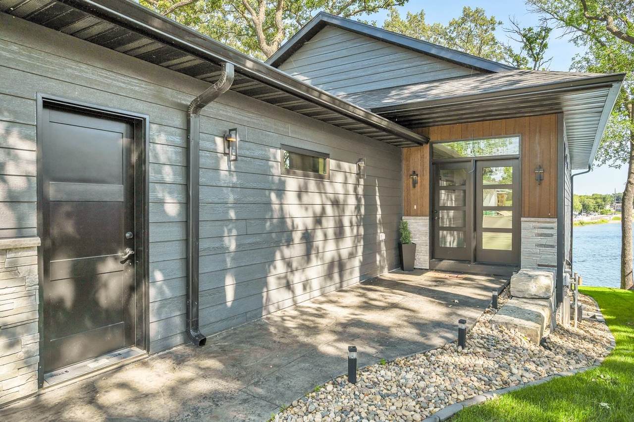 1201 Lakeshore Drive - Photo 1