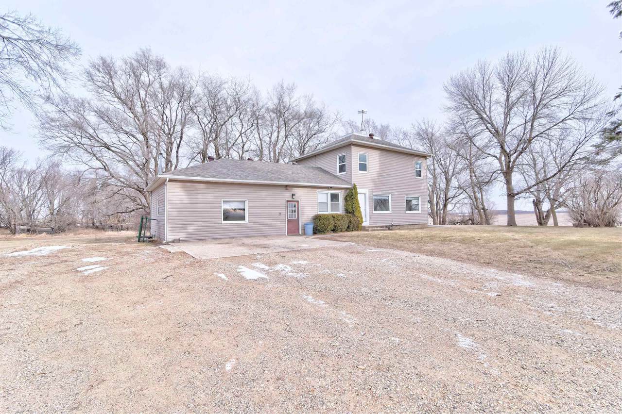 4410 210Th Street - Photo 1