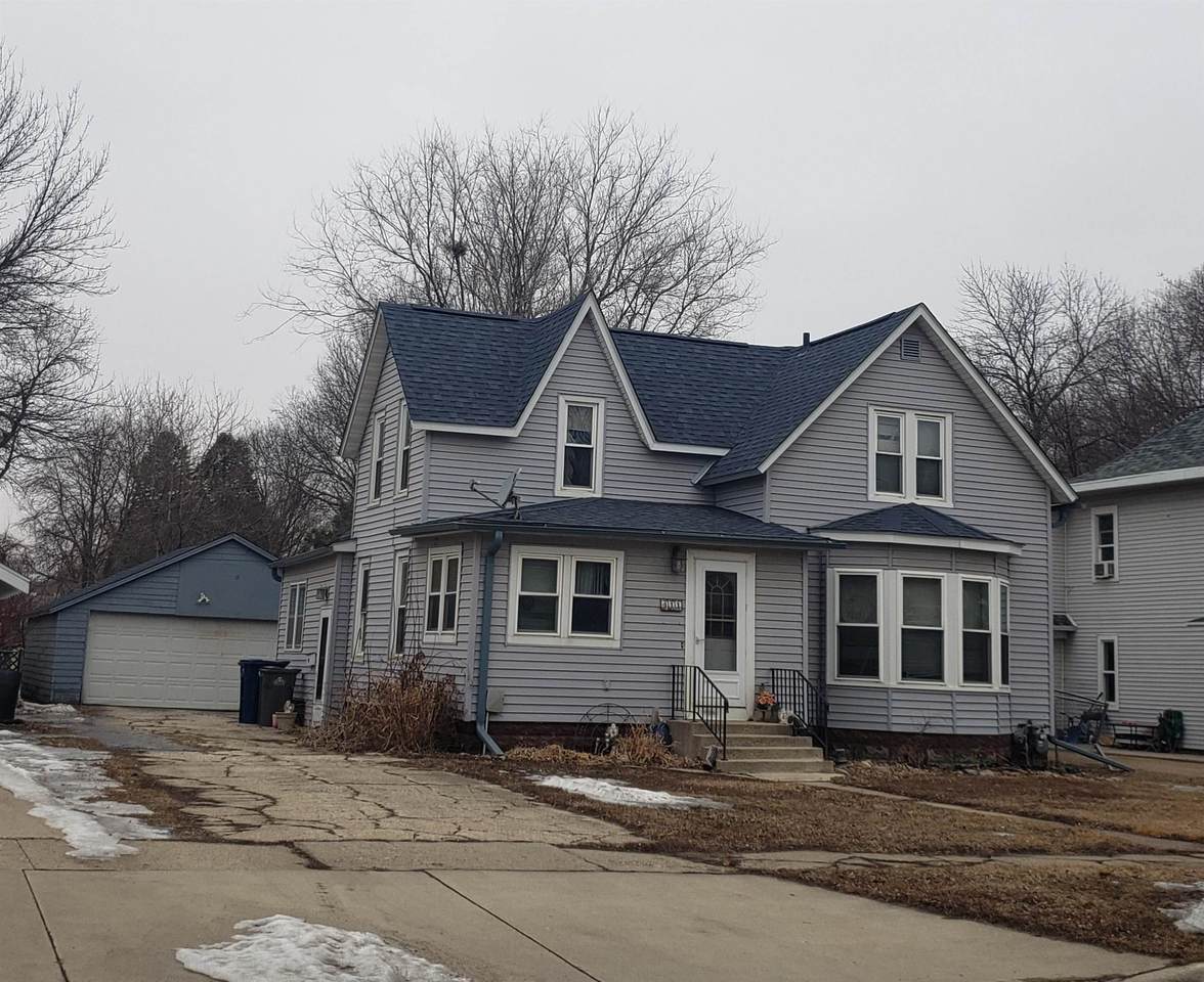 411 4th Avenue - Photo 1