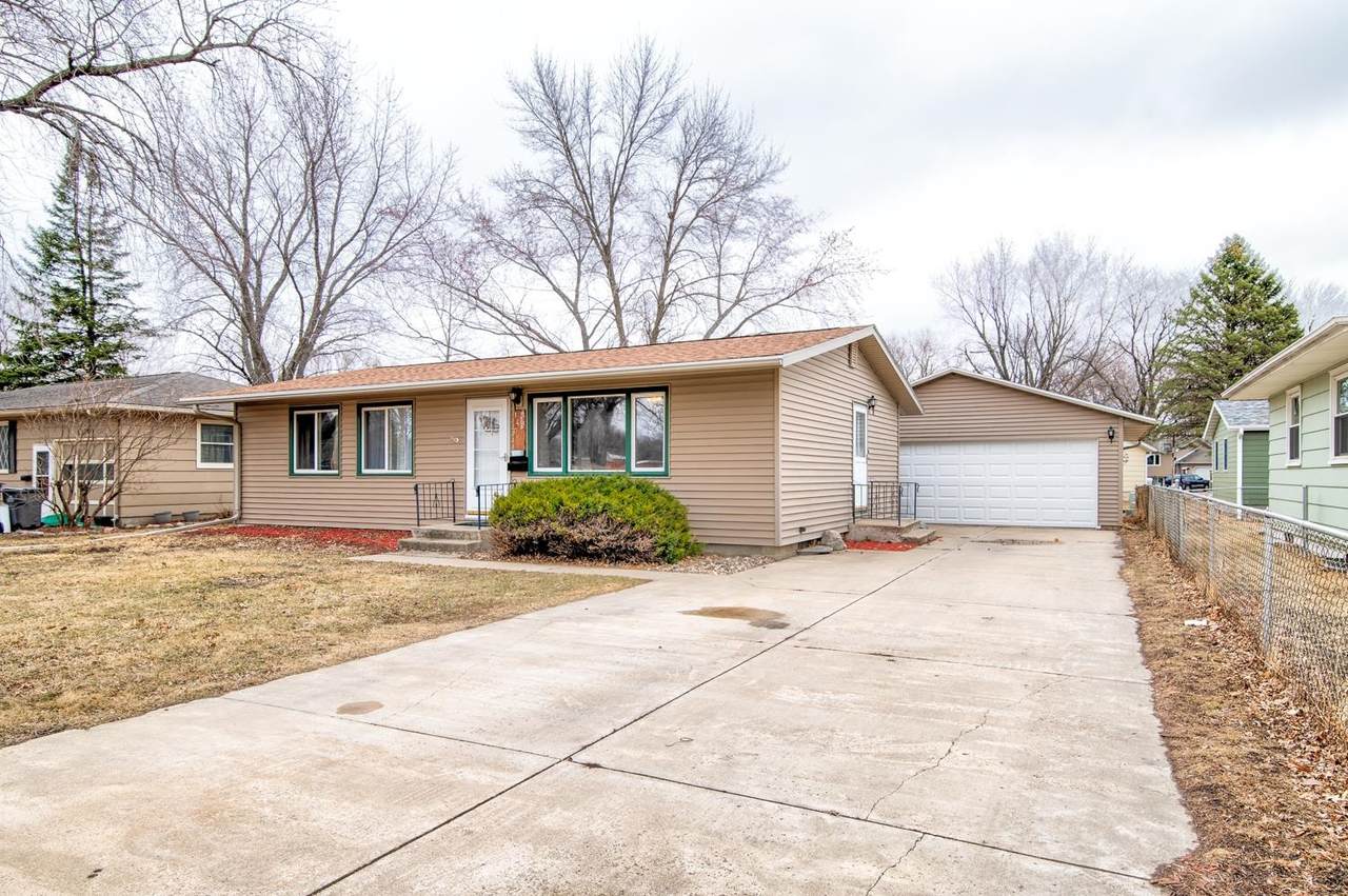 1408 7th Avenue - Photo 1