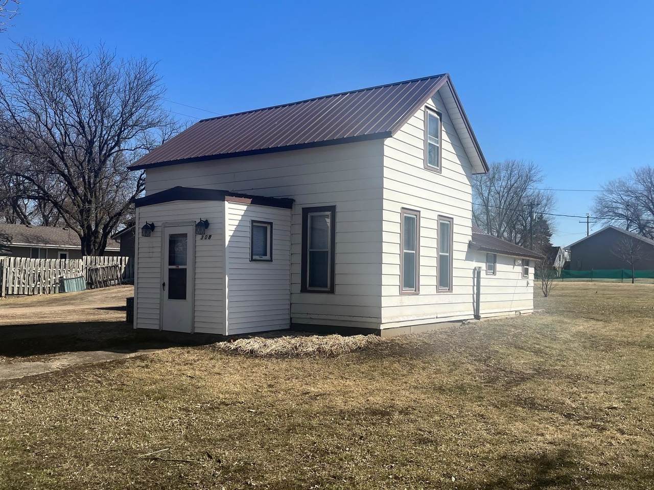 308 3rd Street - Photo 1