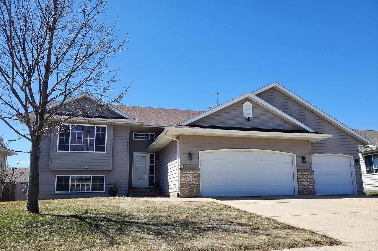 3734 Jackson Avenue - Photo 1