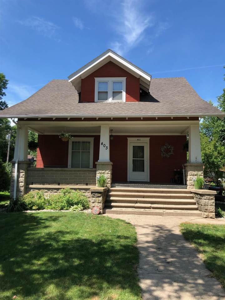 403 2ND Street - Photo 1