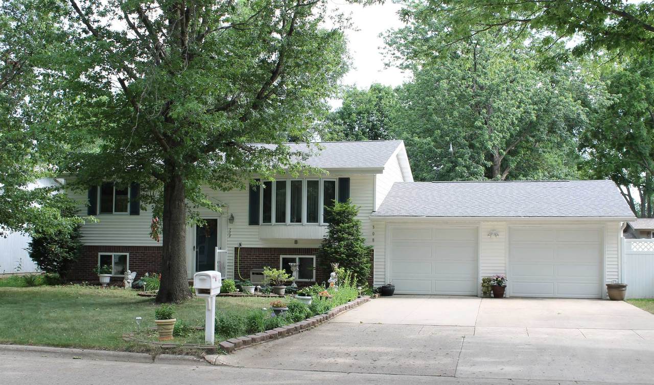 308 8th Street - Photo 1