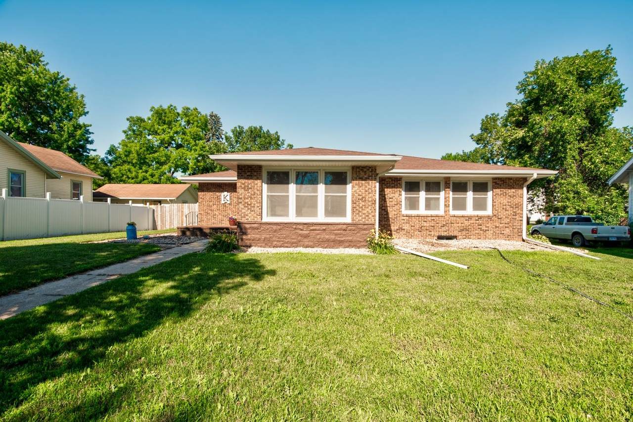 305 Chicago Street - Photo 1