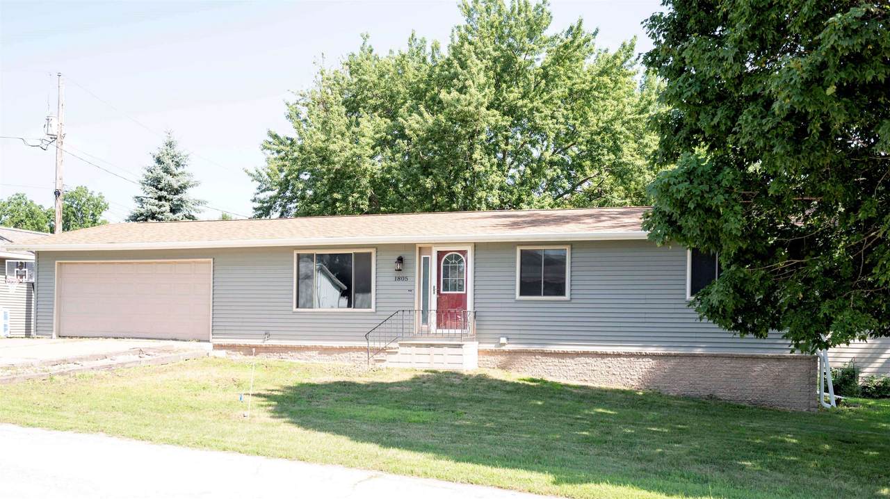 1805 18th Street - Photo 1