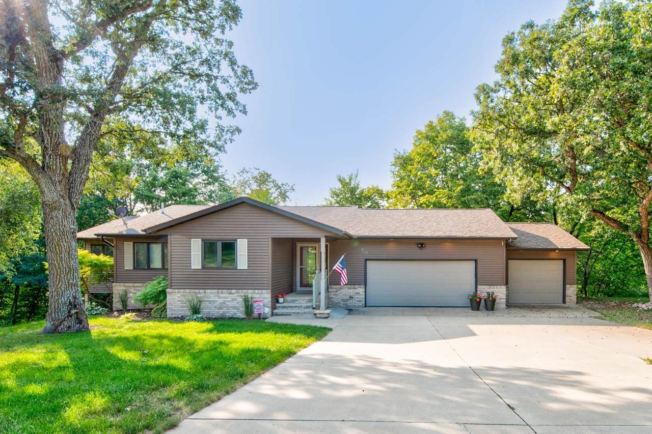 25800 Woodside Court - Photo 1