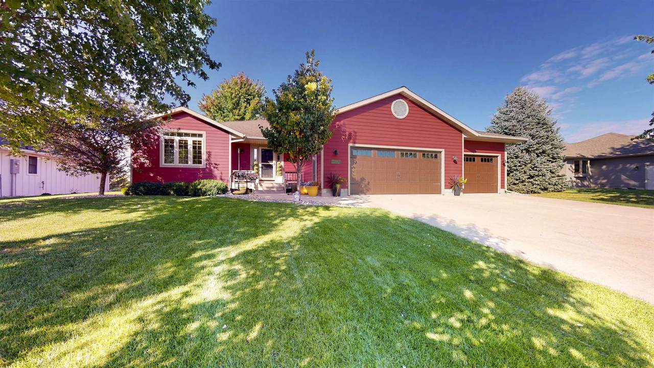 1414 Indian Hills Drive - Photo 1
