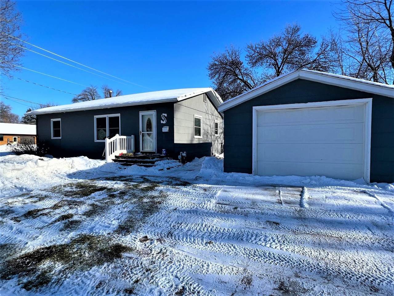 2301 Denver Avenue - Photo 1