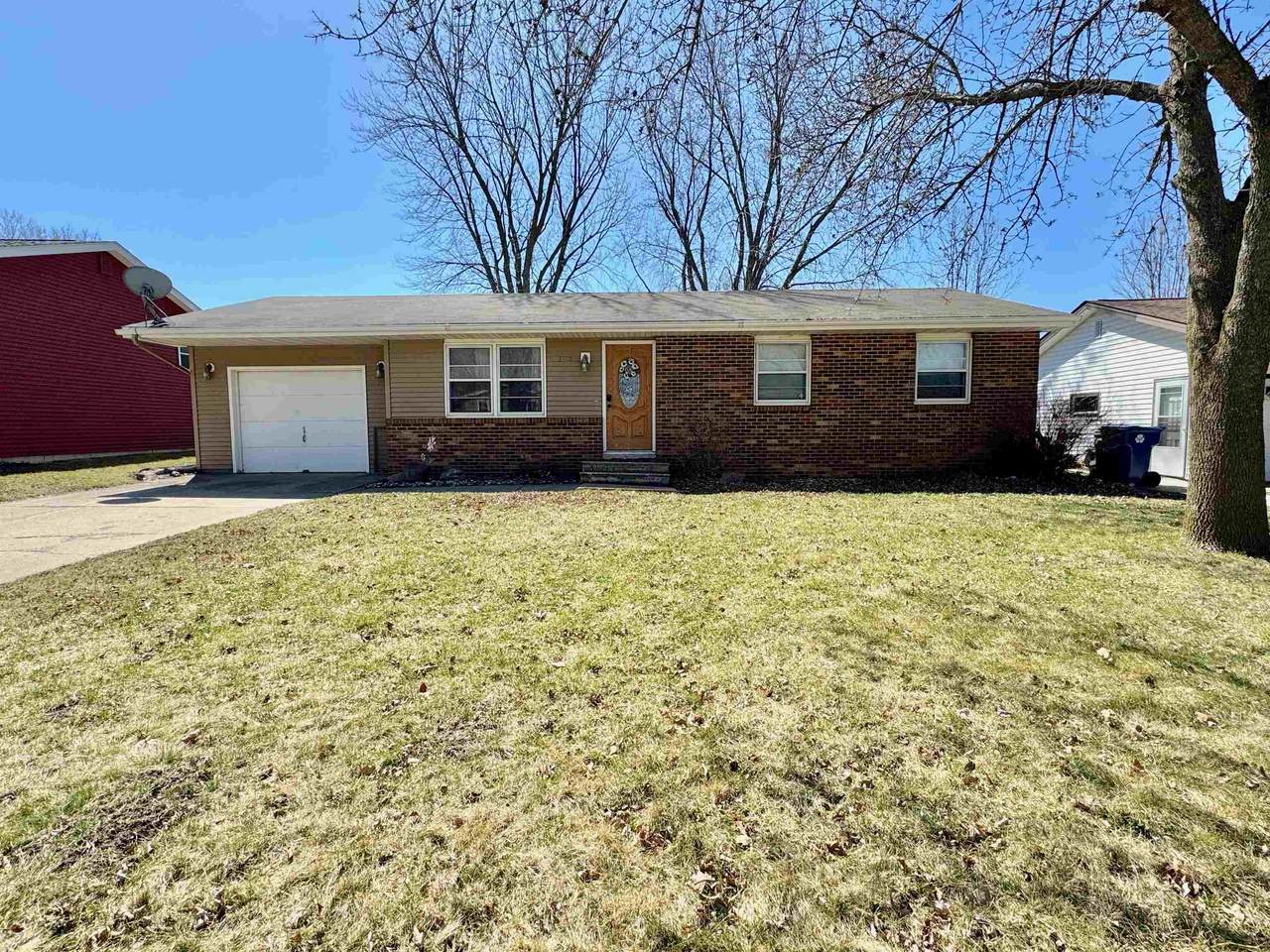 102 Grandview Boulevard - Photo 1