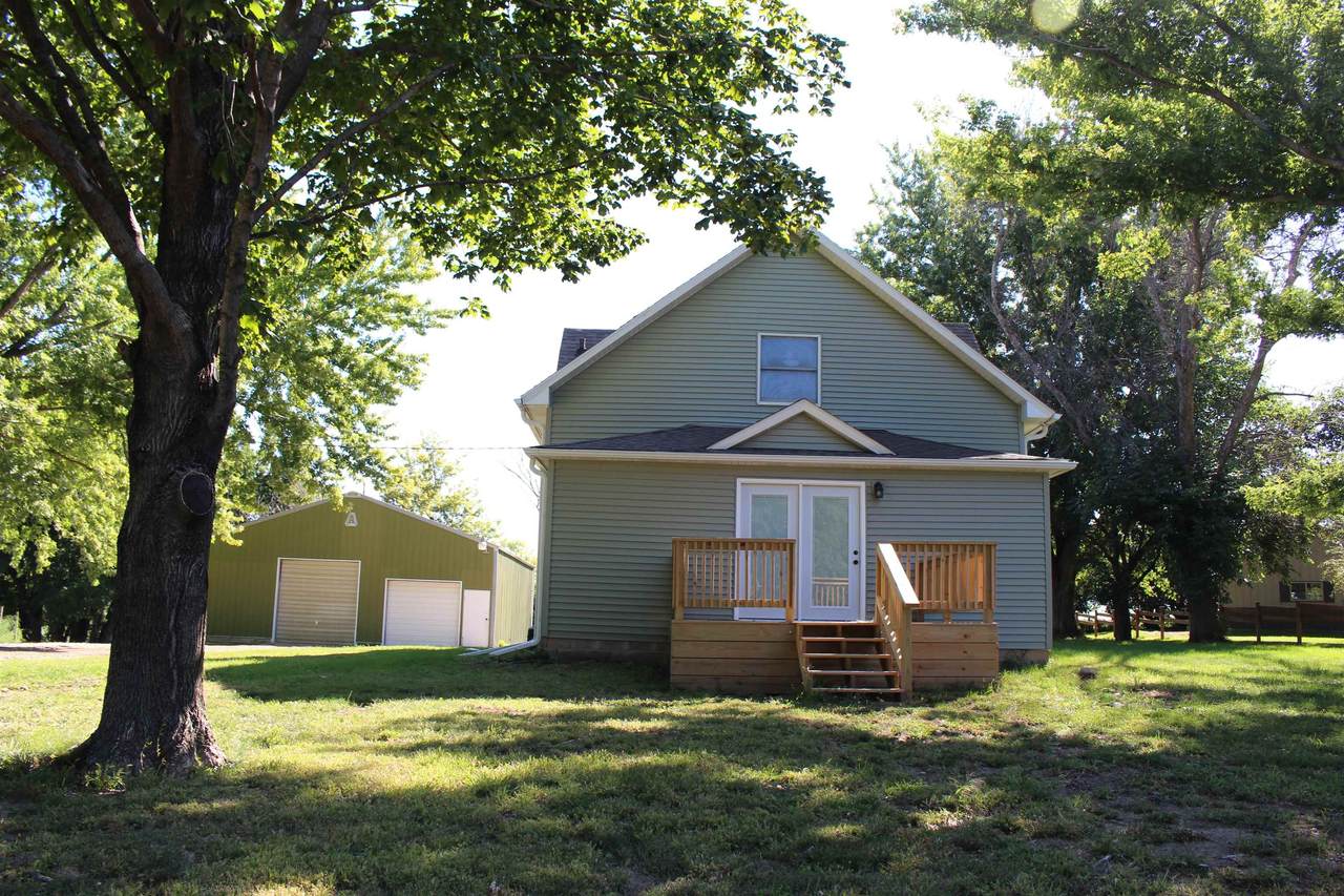519 8th Street - Photo 1