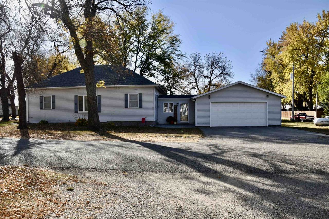 681 Poplar Street - Photo 1