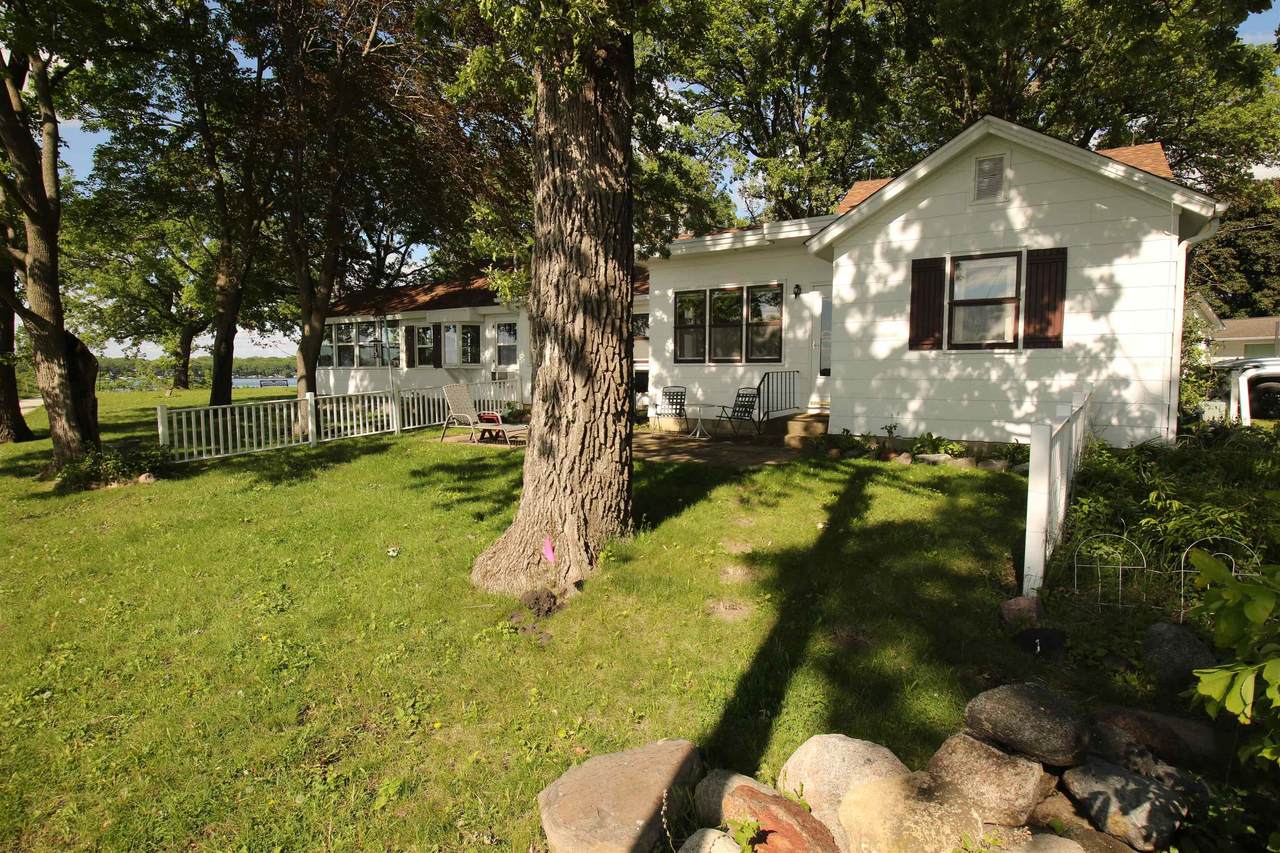 162 Pillsbury Point - Photo 1
