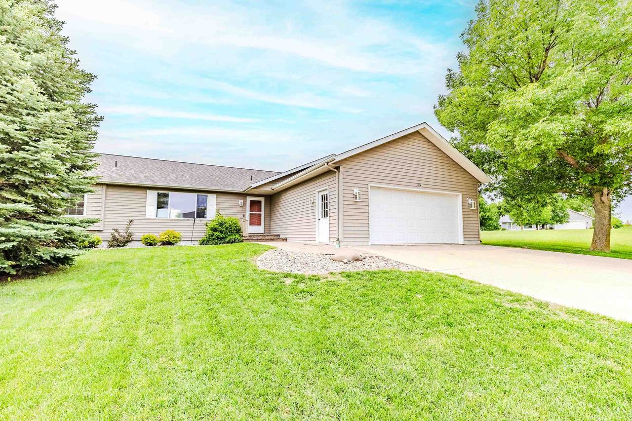 4114 12th Street - Photo 1