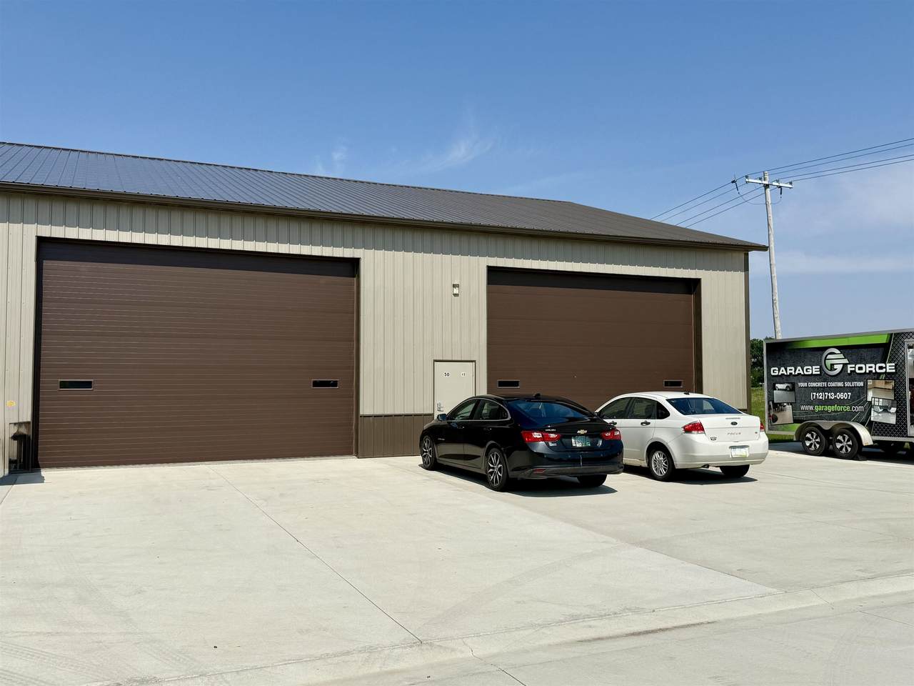 1901 32nd Street - Photo 1