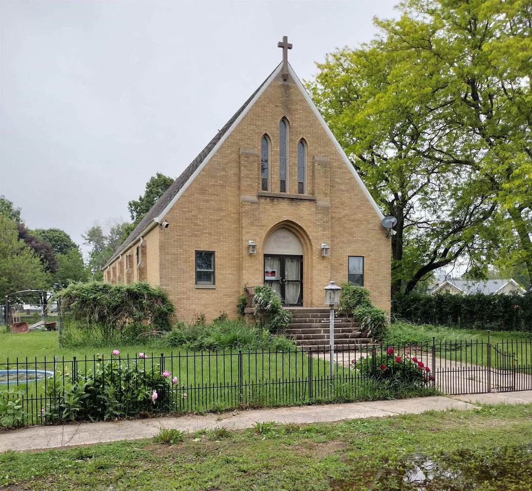 504 Church Street - Photo 1