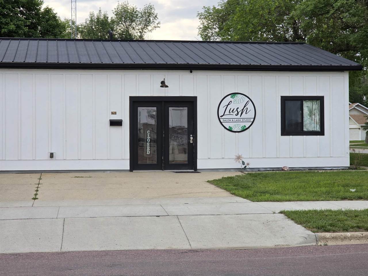 1207 P Avenue - Photo 1