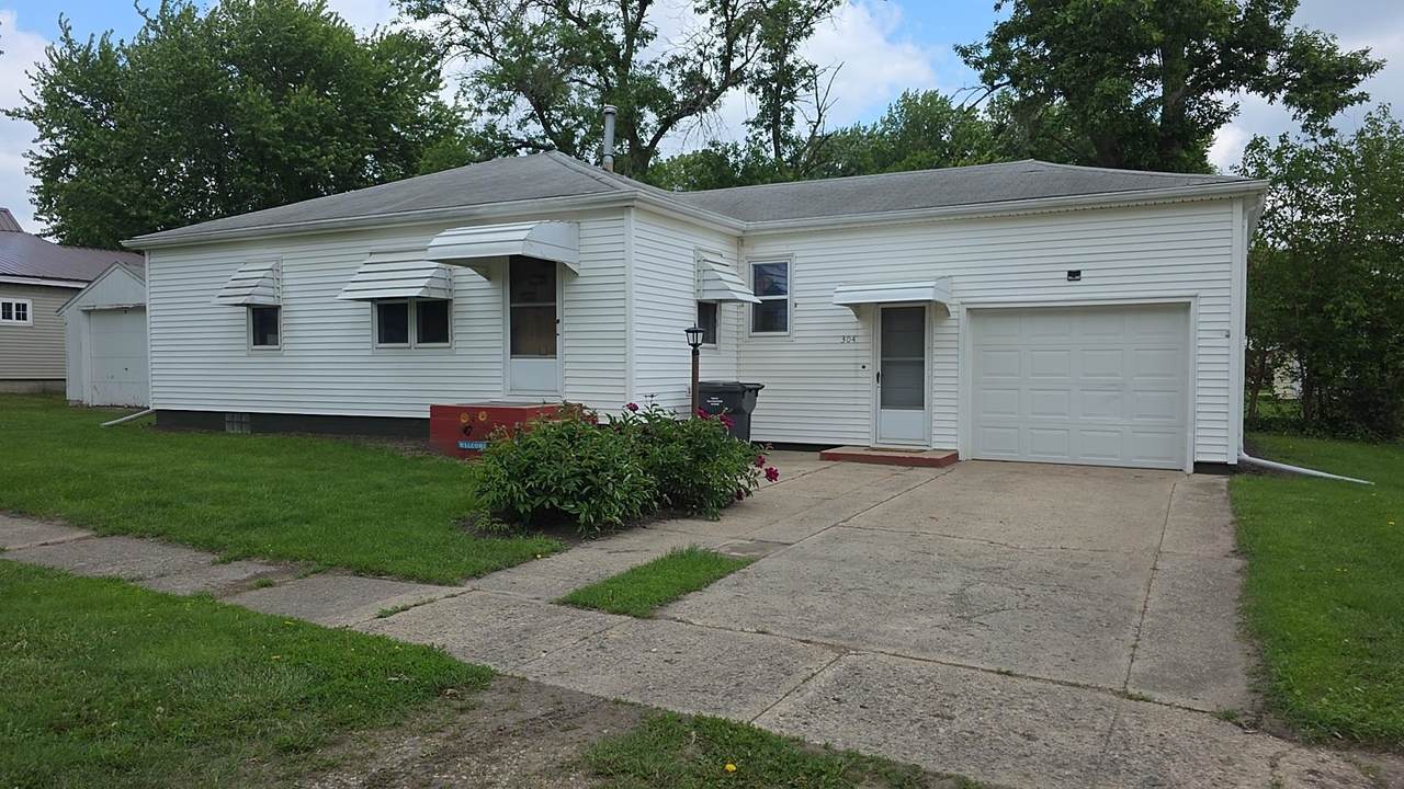 304 Sleeper Street - Photo 1
