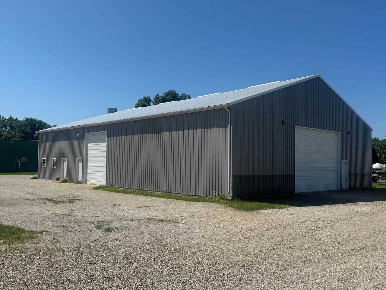212 Diagonal Street - Photo 1
