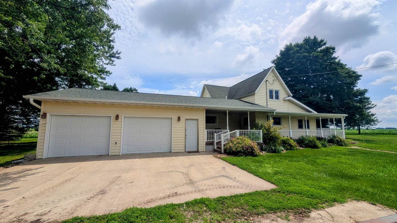 1315 440th Street - Photo 1