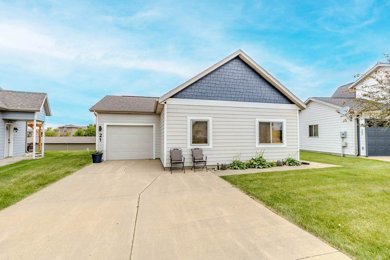 290 240th Avenue - Photo 1