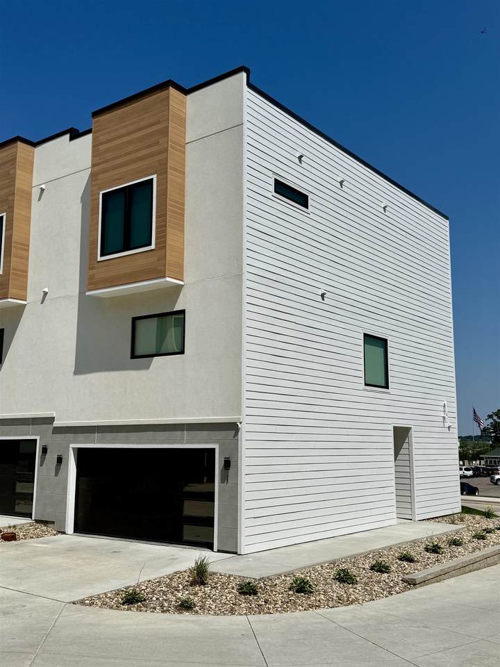 228 Hwy 71 - Photo 1