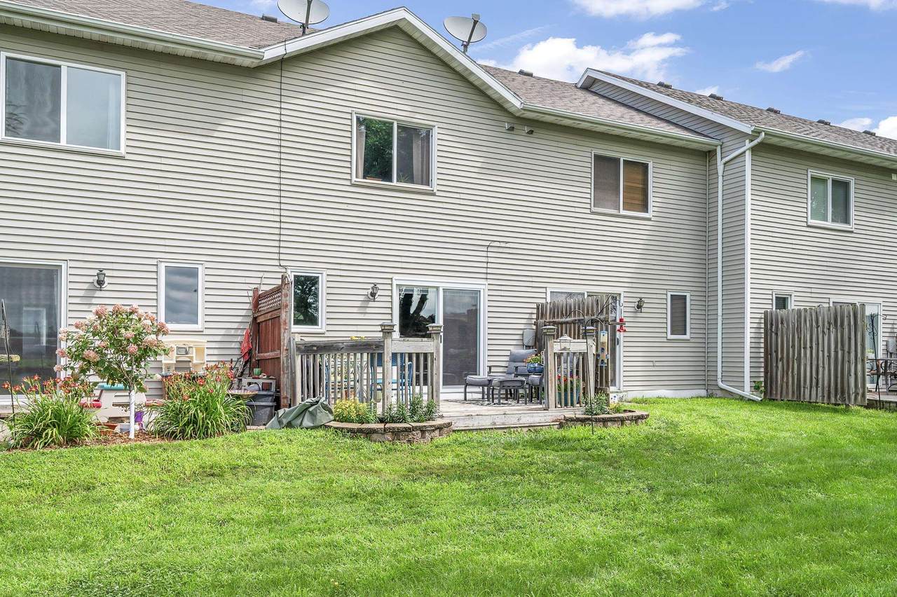 26 Westview Drive - Photo 1