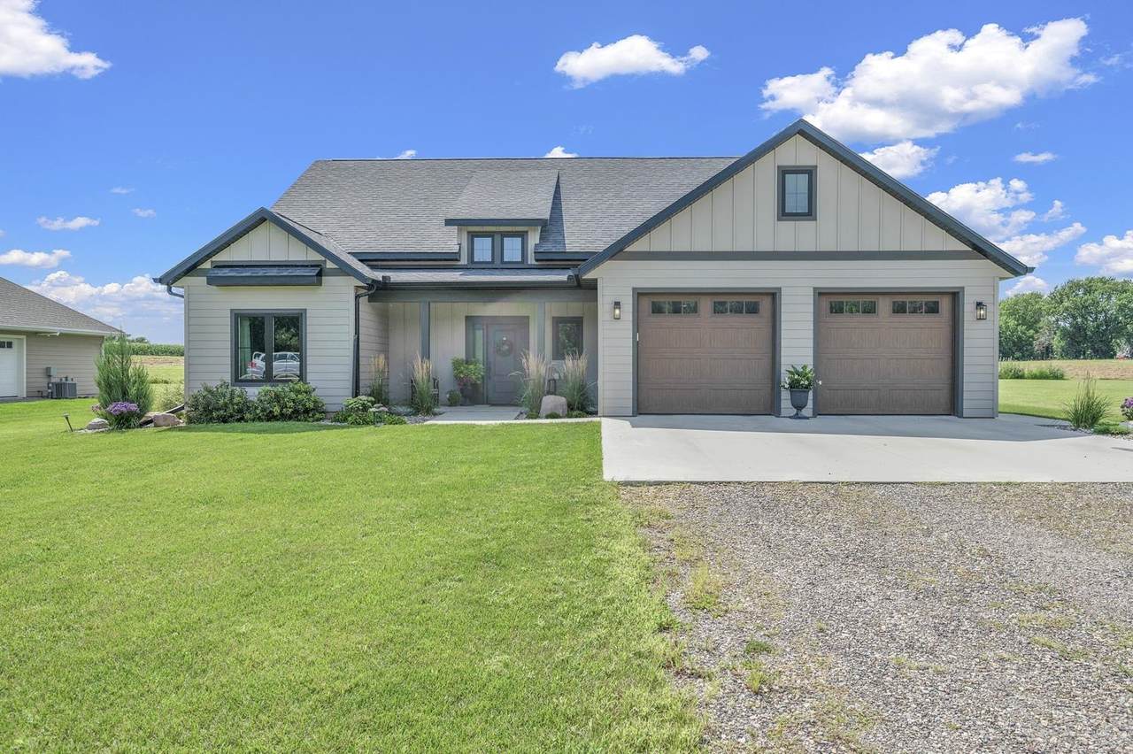 13799 240th Avenue - Photo 1