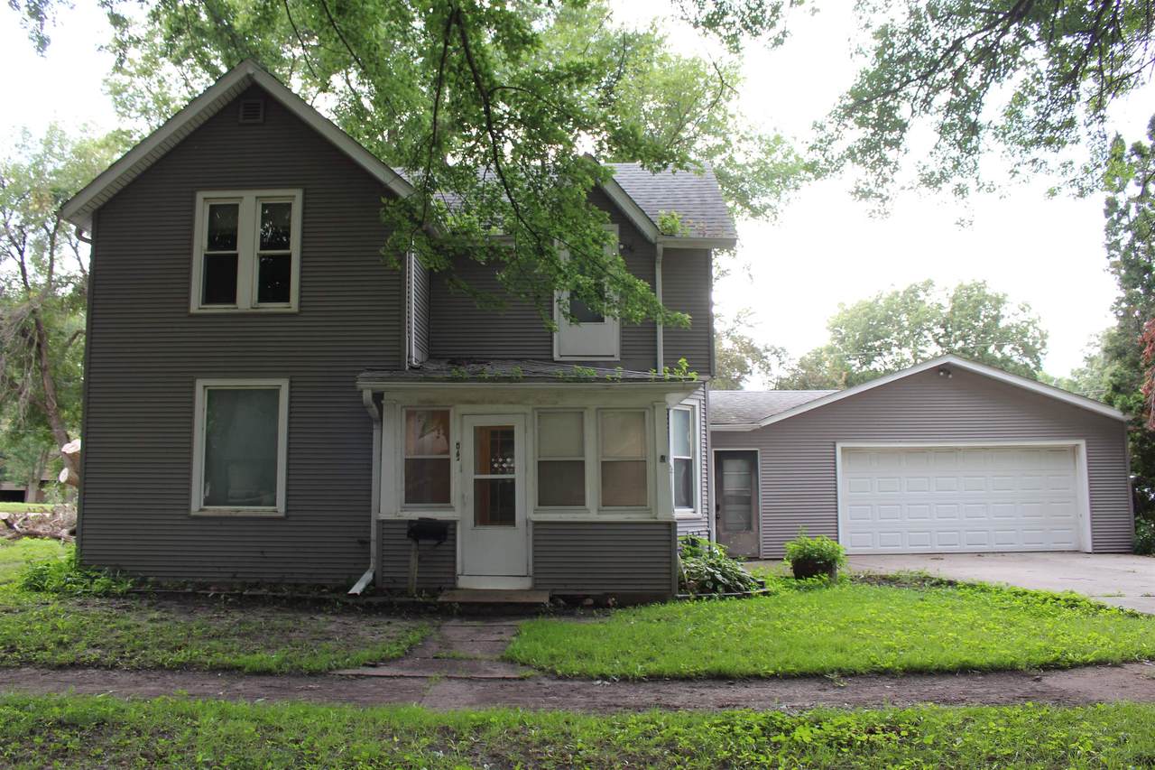 708 Main Street - Photo 1