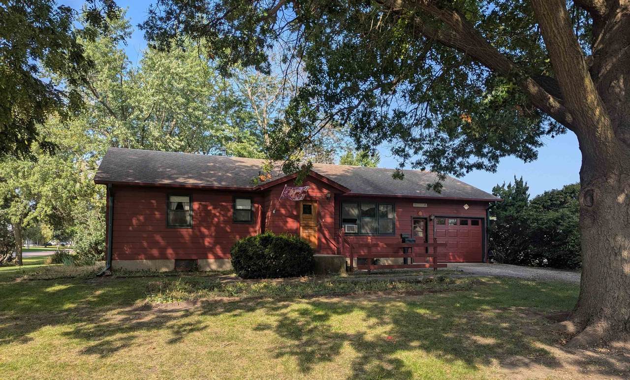1501 L Ave - Photo 1