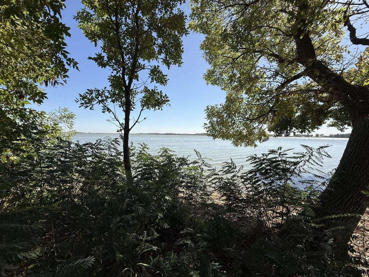 https://bt-photos.global.ssl.fastly.net/greatlakes/orig_boomver_1_251284-2.jpg