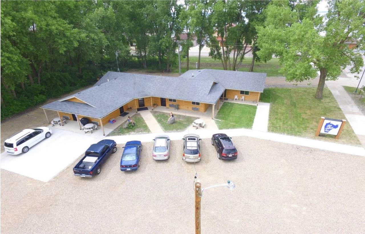 100 Hill Avenue - Photo 1