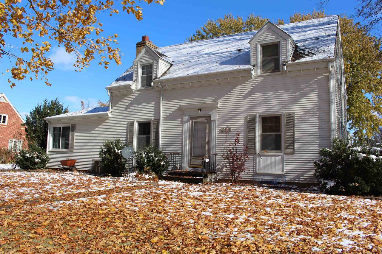 519 12th Street - Photo 1