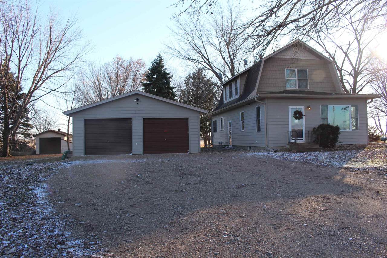 3550 260th Avenue - Photo 1