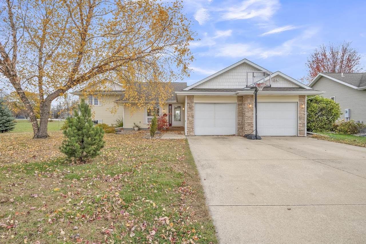 1002 Eloise St - Photo 1