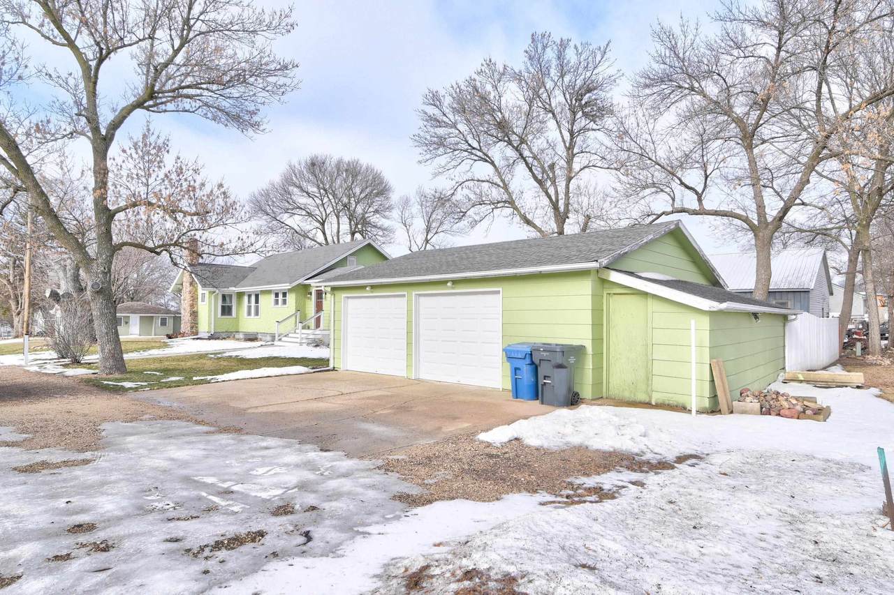 25310 140th Street - Photo 1