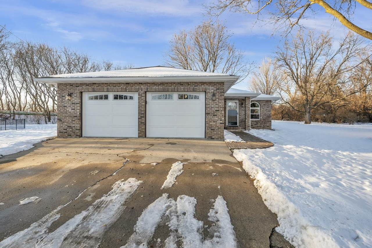 600 Jackson Avenue - Photo 1