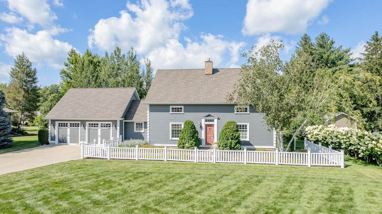 701 4Th Street - Photo 1