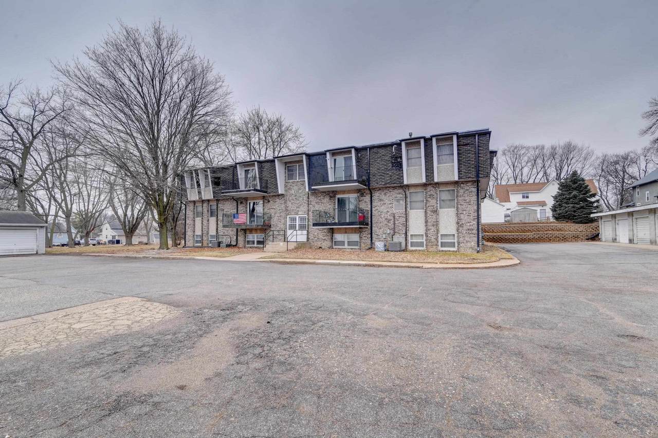 103 14th Street - Photo 1