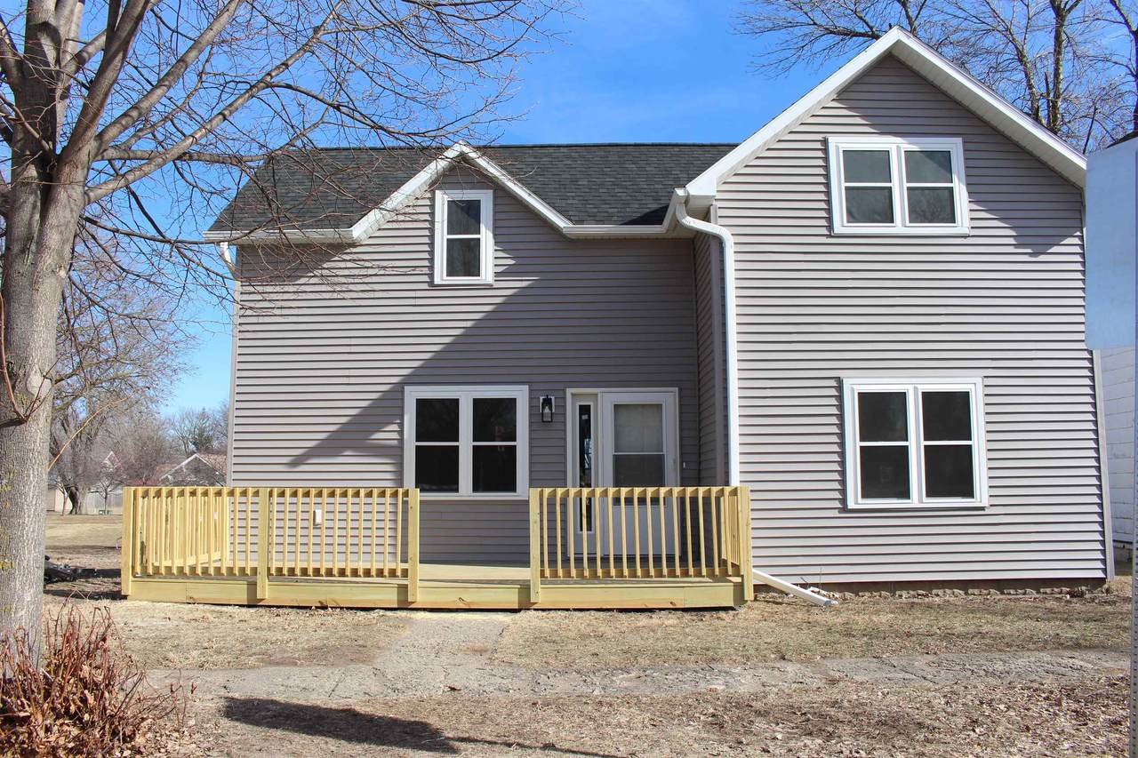 128 Vine Street - Photo 1