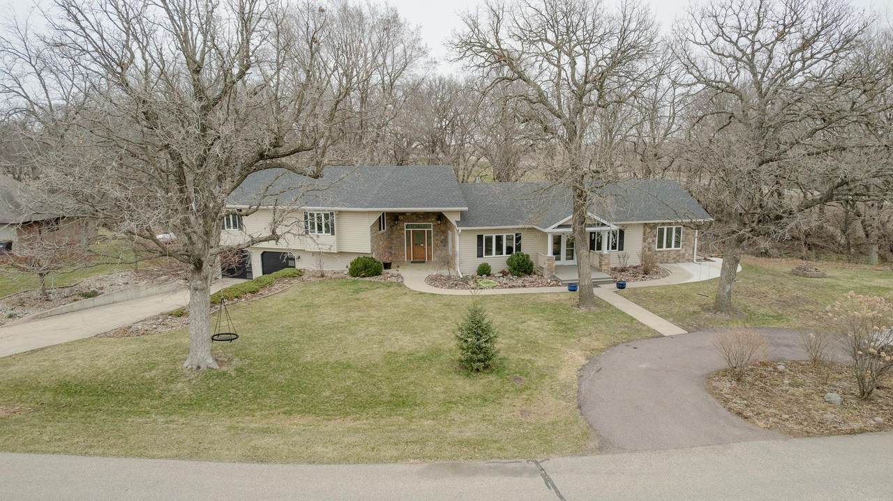 25990 Woodside Ct. - Photo 1