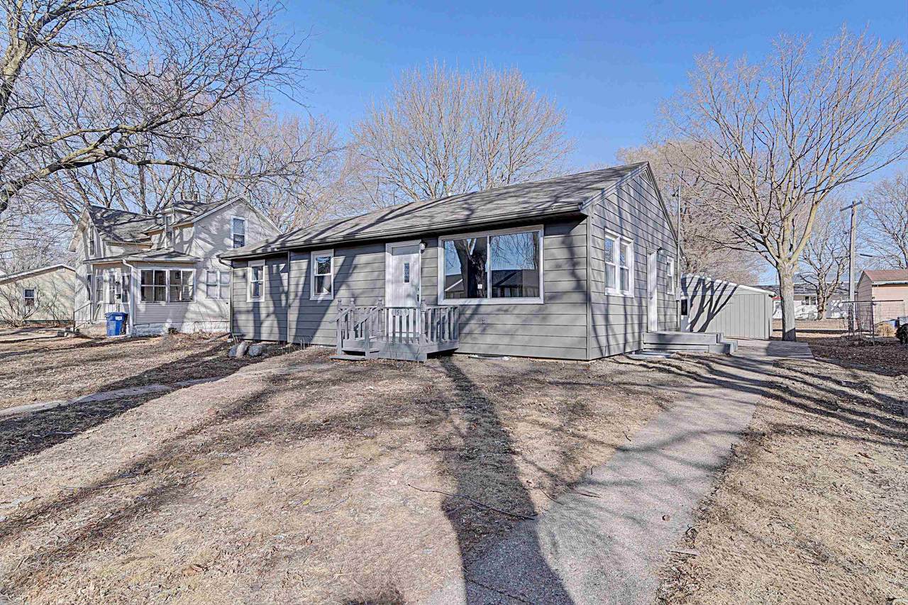 1509 Jackson Avenue - Photo 1