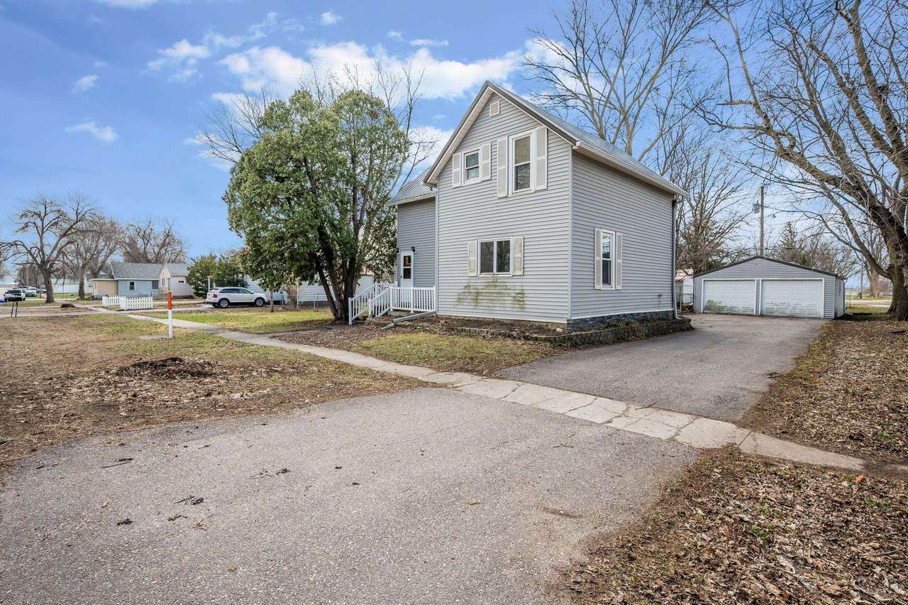 408 1st Avenue - Photo 1