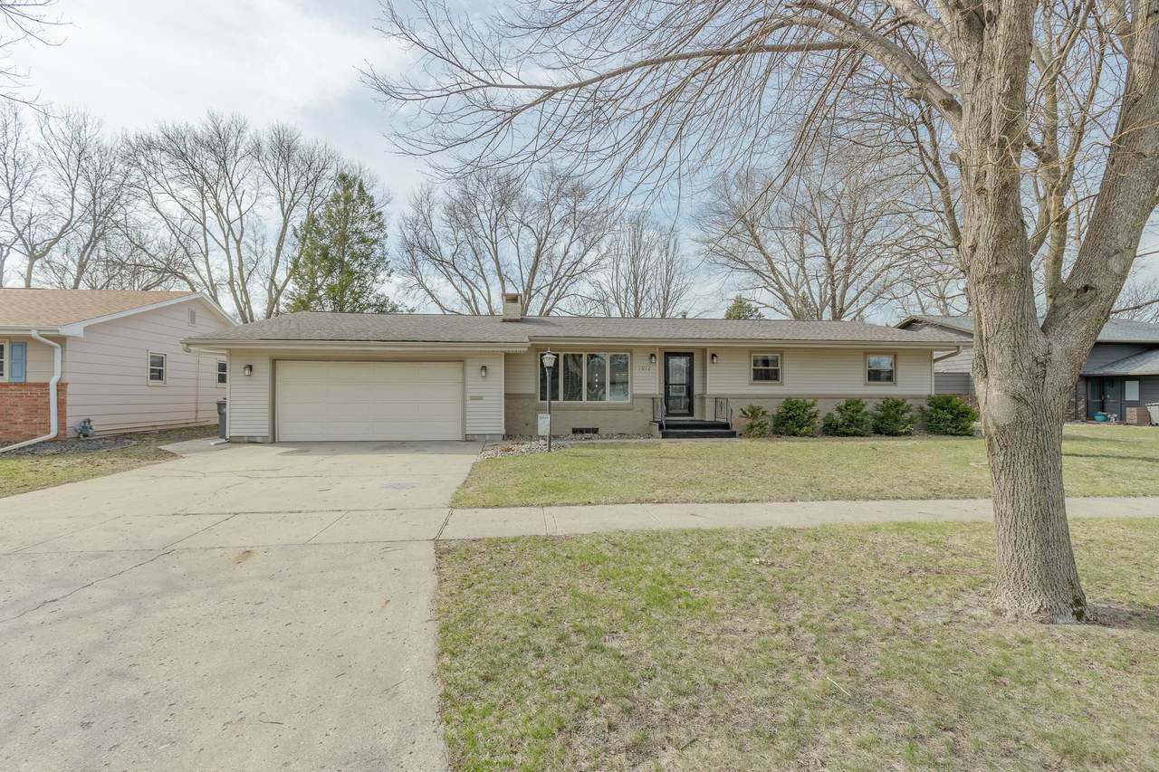 1012 11Th Street - Photo 1