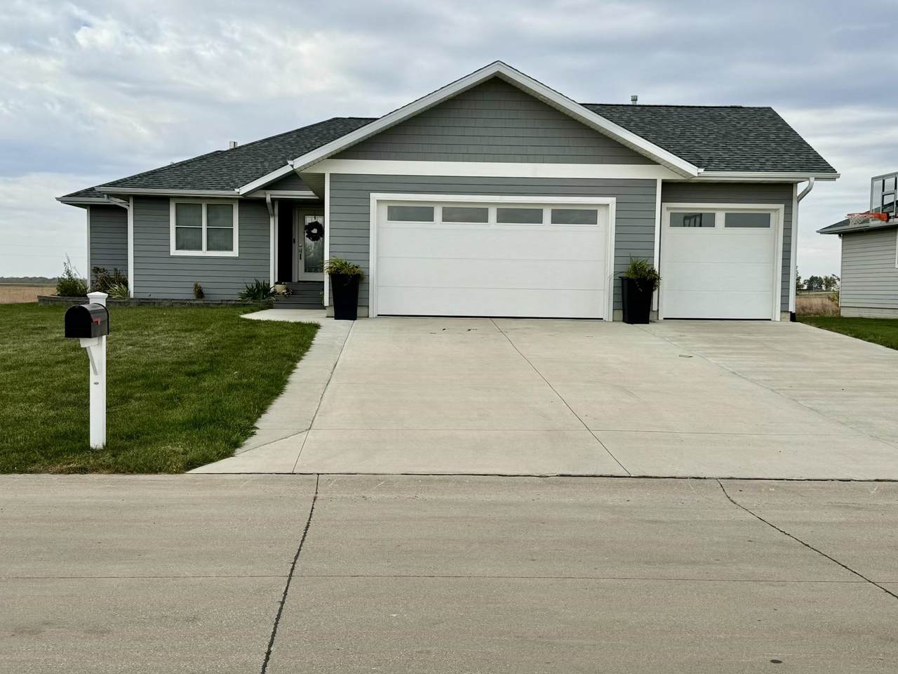 105 Nolan Drive - Photo 1