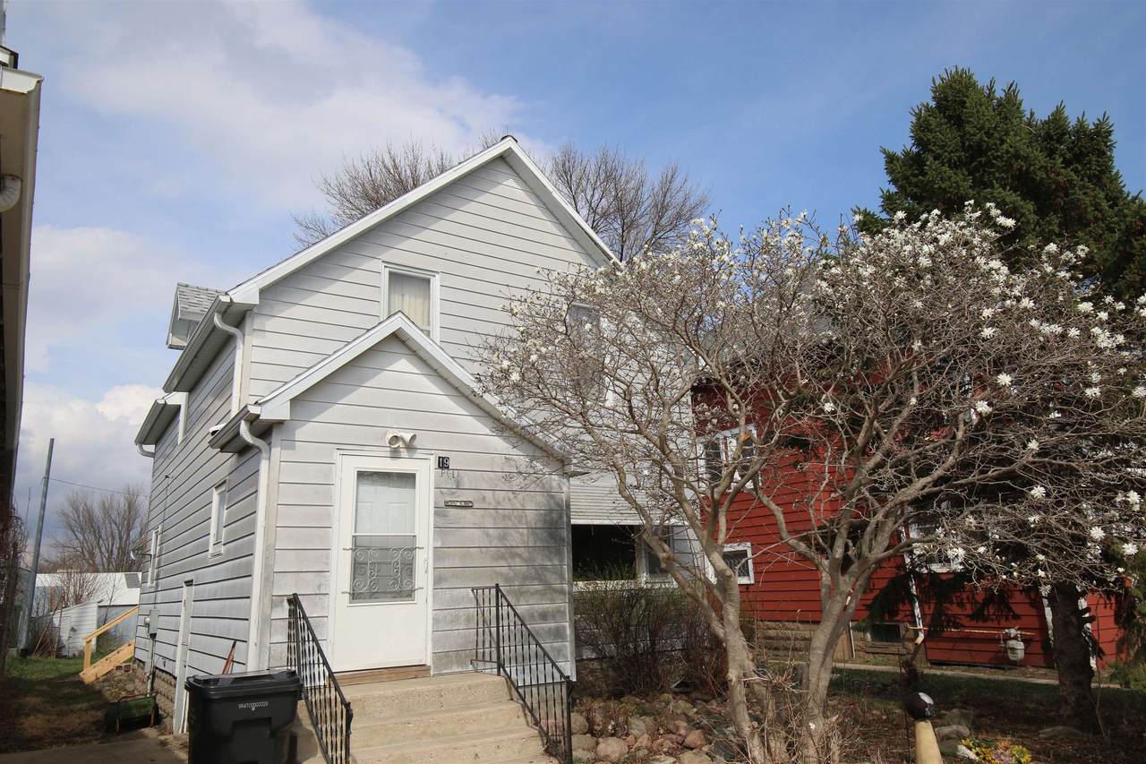 19 Avenue Ae - Photo 1