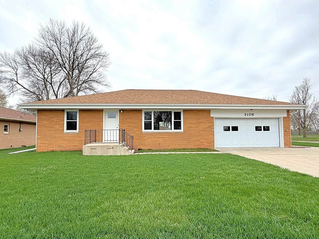 3108 4th Street - Photo 1