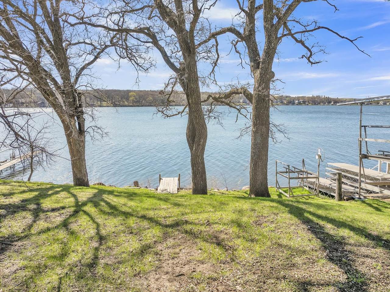 16876 255th Avenue - Photo 1